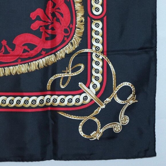 HERMES Carre90 Scarf ""BRIDE DE COUR"" Silk Black Auth BA4252 - Picture 6 of 14